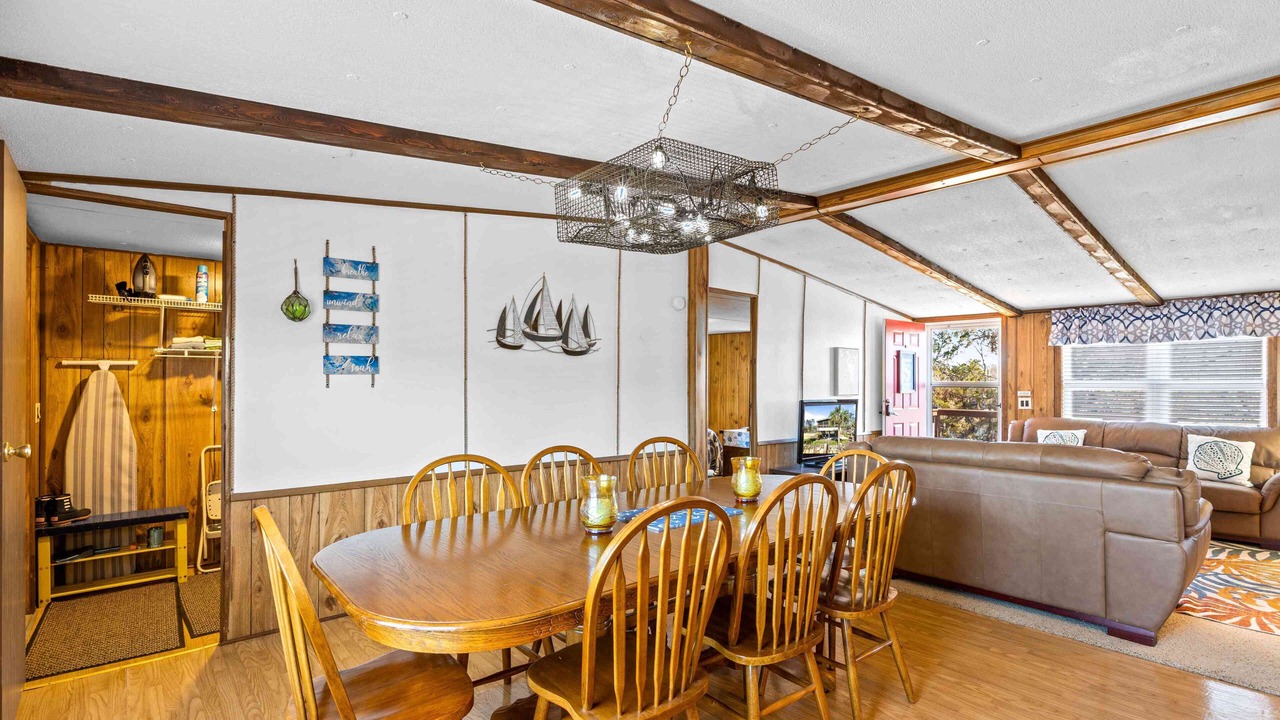 Photo of Livingroom in Steinhatchee