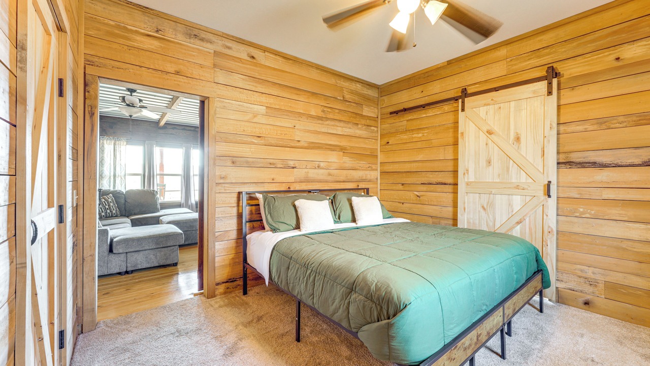 Photo of Bedroom in Altoona