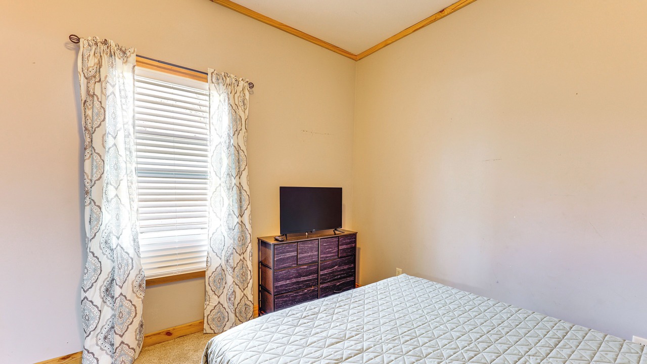 Photo of Bedroom in Altoona