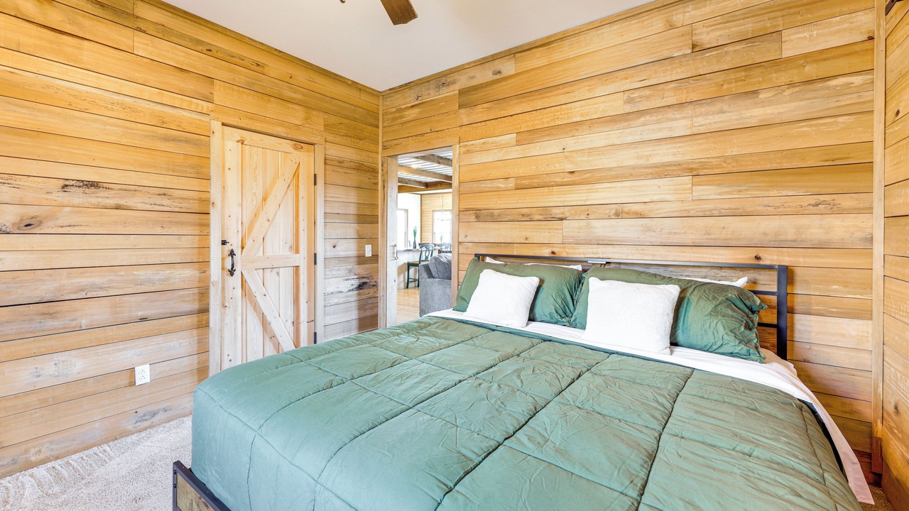 Photo of Bedroom in Altoona