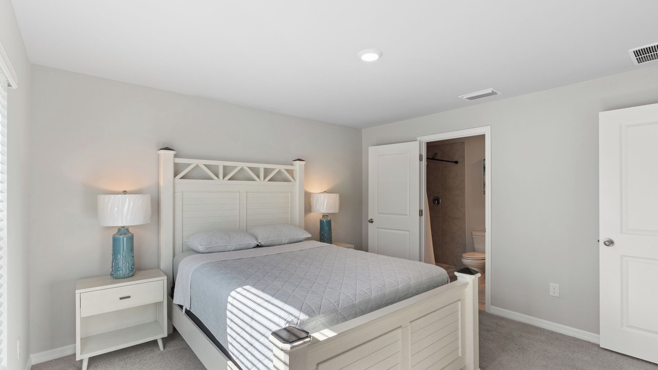 Photo of Bedroom in Sunshine