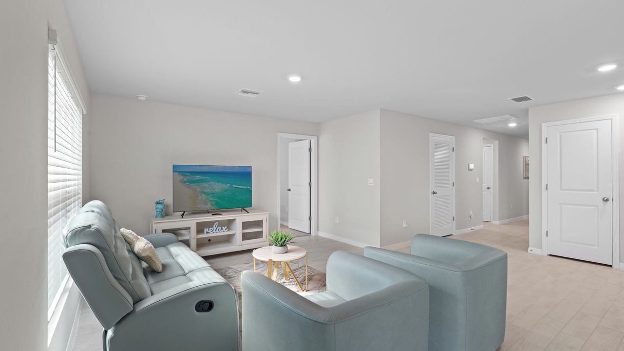 Photo of Livingroom in Sunshine