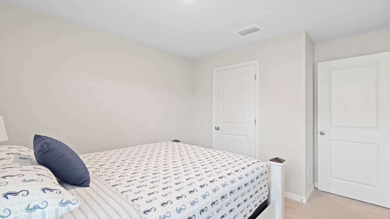 Photo of Bedroom in Sunshine