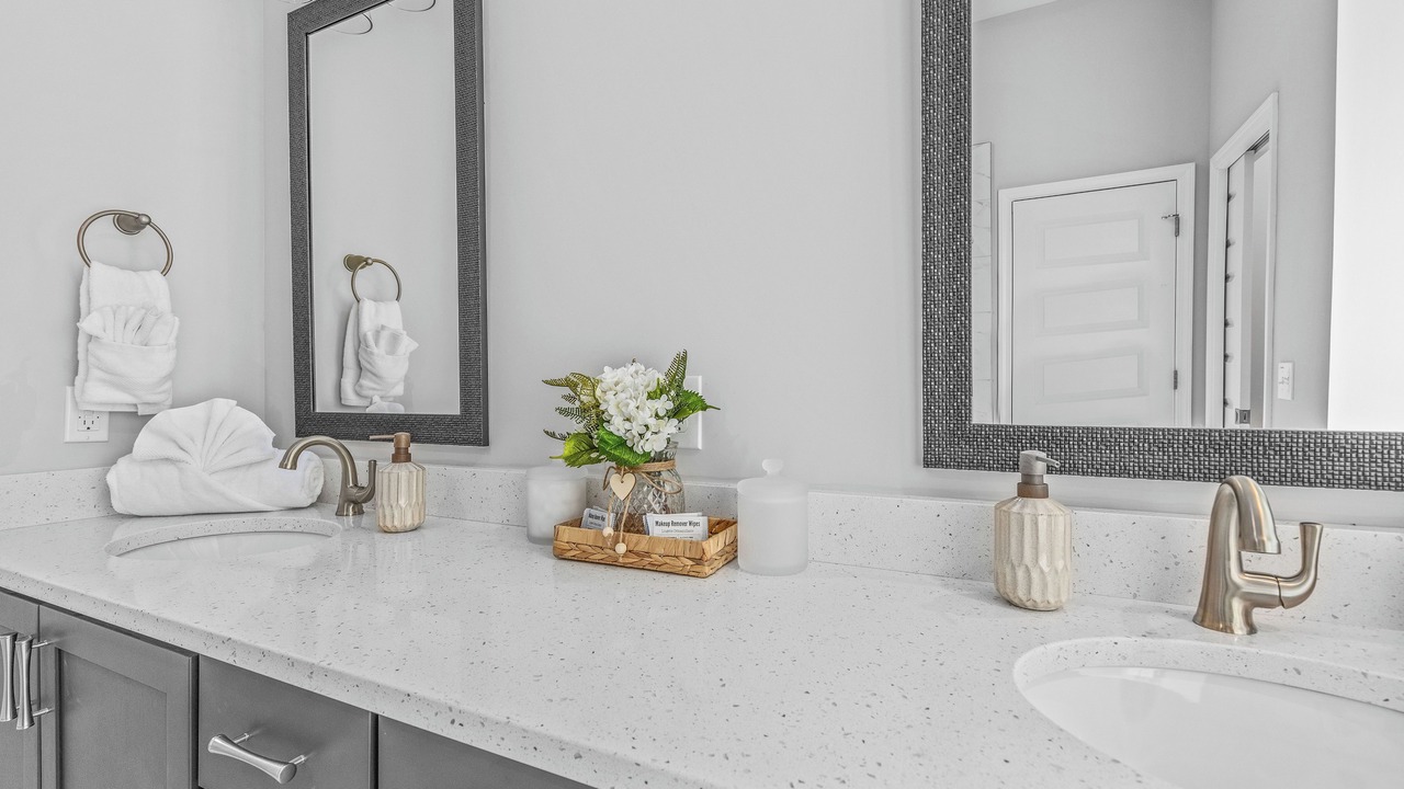 Photo of Bathroom in Gunter Afs