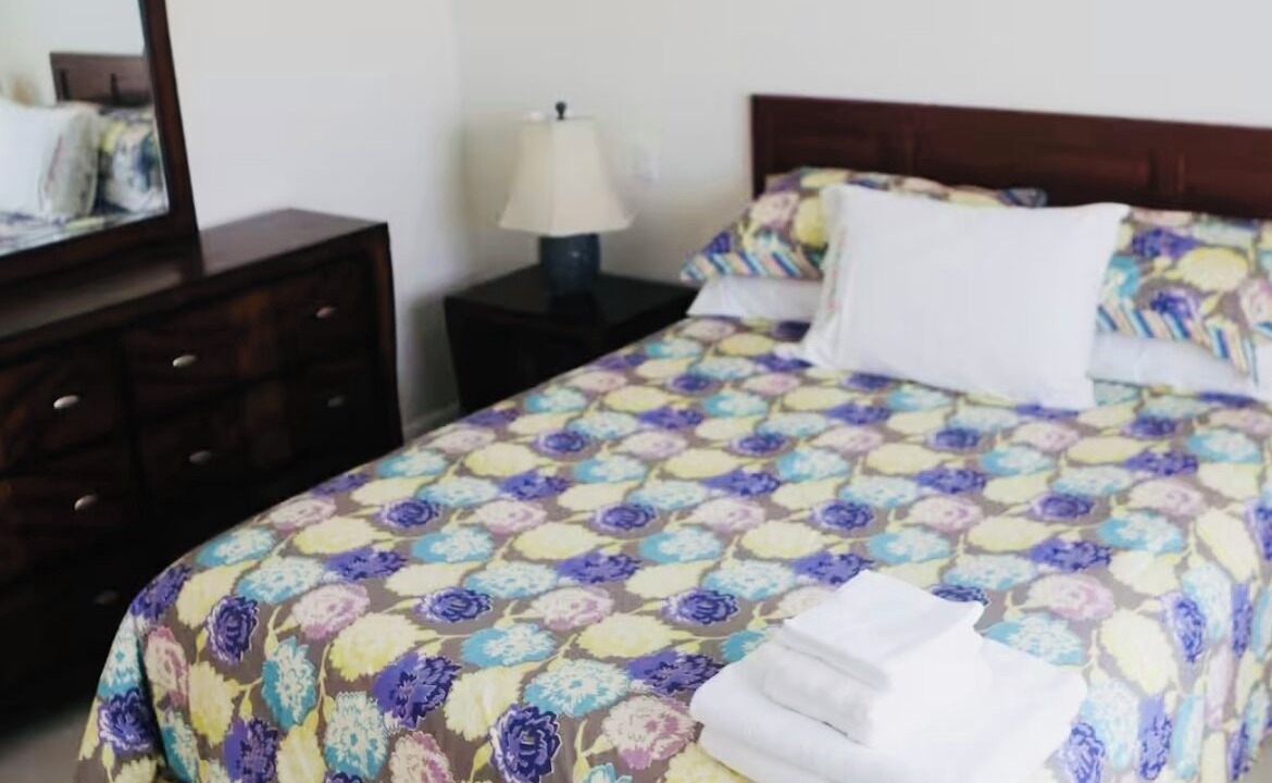 Photo of Bedroom in South Gulf Cove