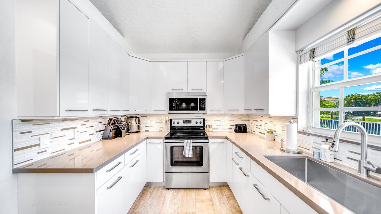 Photo of Kitchen in Garden Isles