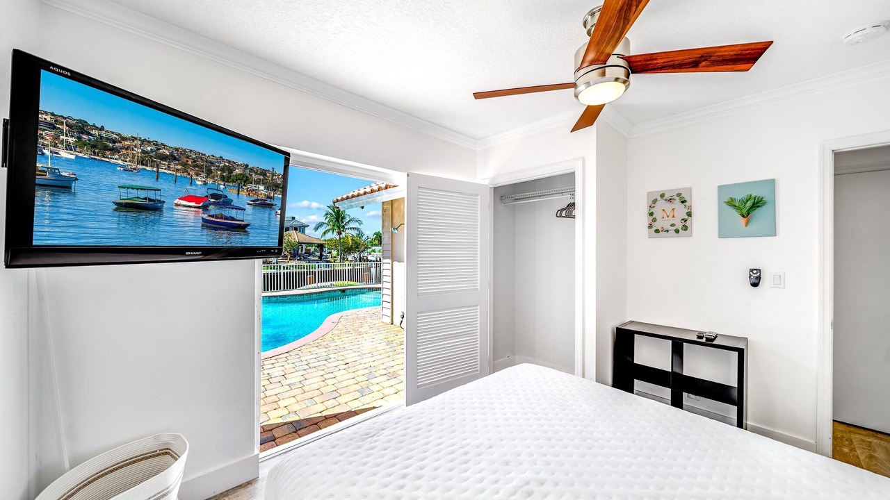 Photo of Bedroom in Garden Isles