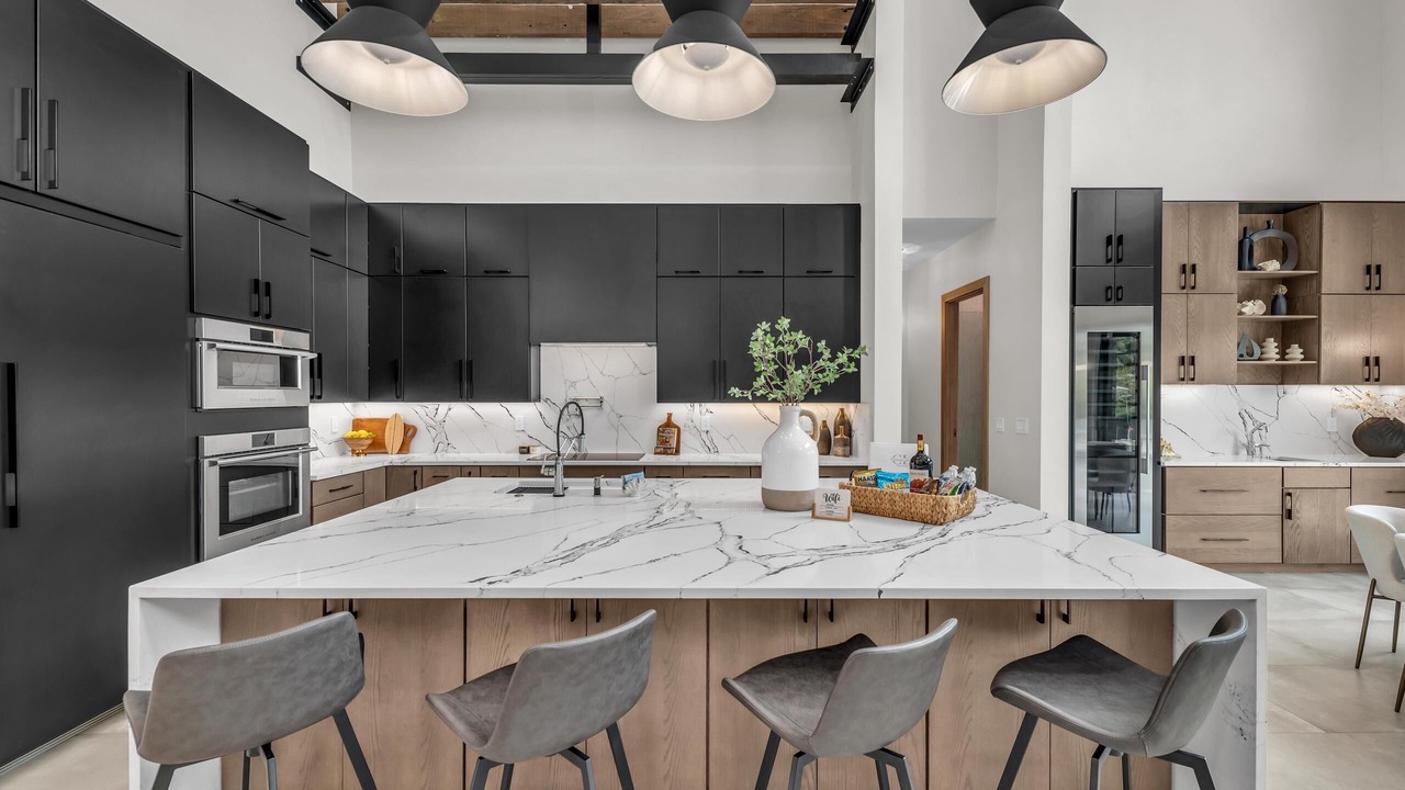 Photo of Kitchen in Arlington Park
