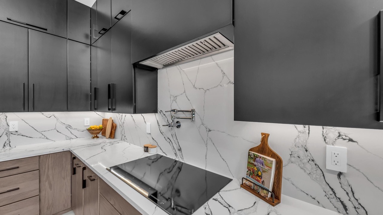 Photo of Kitchen in Arlington Park