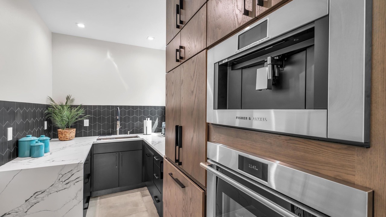 Photo of Kitchen in Arlington Park