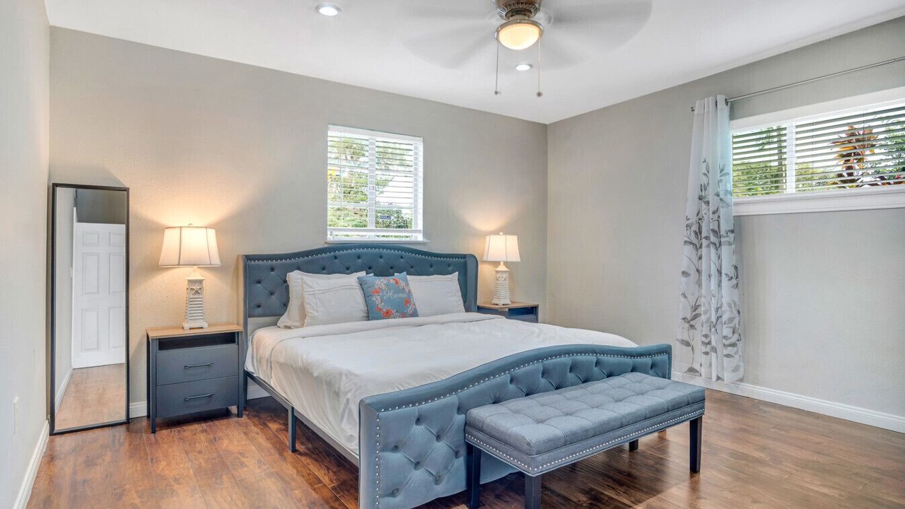 Photo of Bedroom in Englewood Park