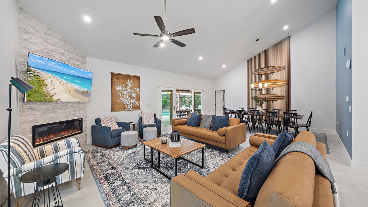 Photo of Livingroom in Desoto Acres