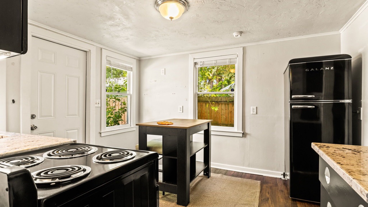 Photo of Kitchen in Historic Uptown