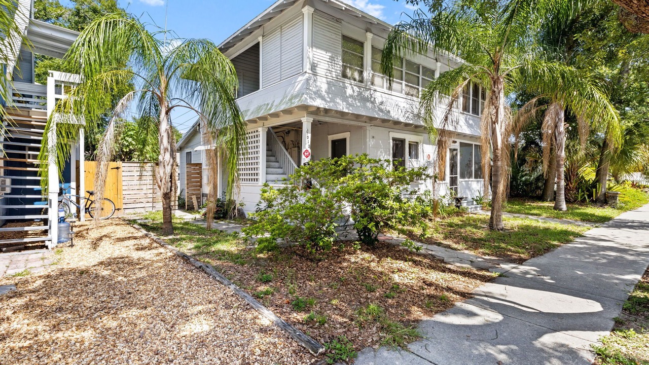 Photo of Outdoor in Historic Uptown