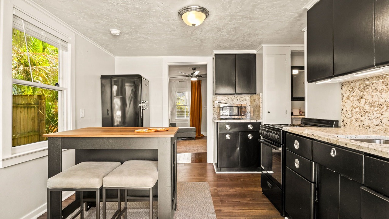 Photo of Kitchen in Historic Uptown