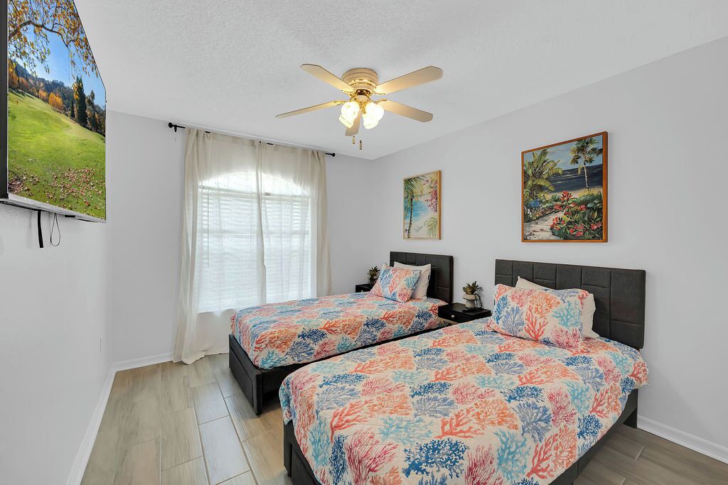 Photo of Bedroom in Sandalwood