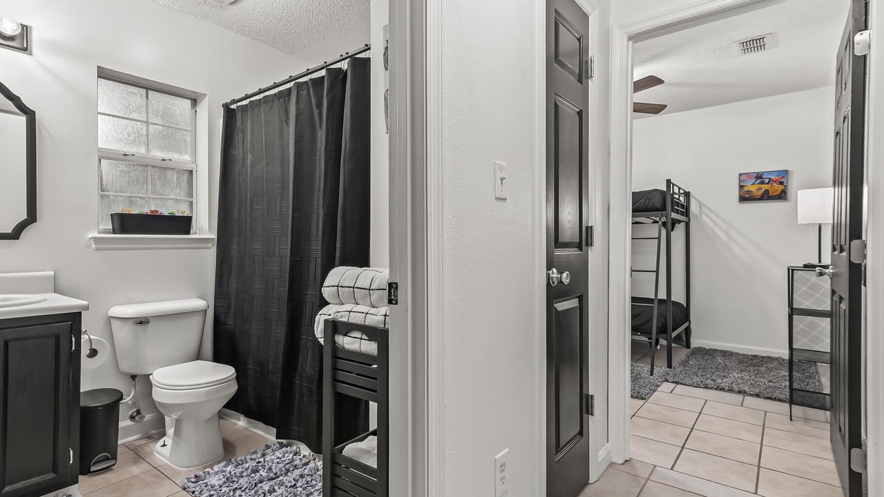 Photo of Bathroom in Crawfordville