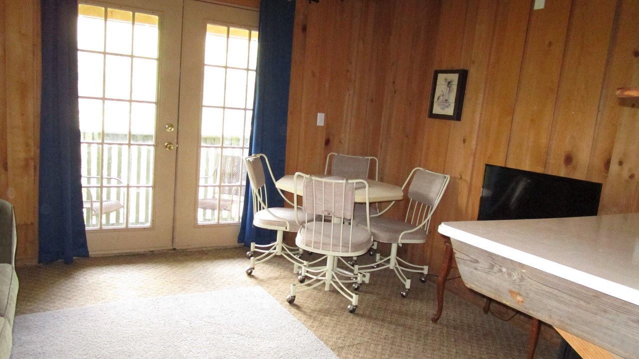 Photo of Livingroom in O Brien