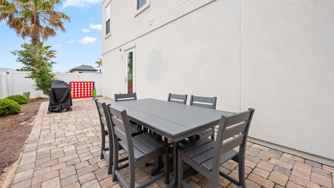 Photo of Outdoor in Emerald Waters Village