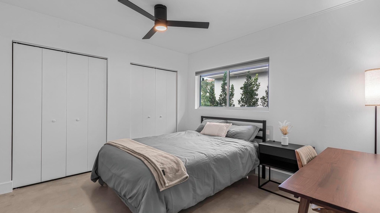 Photo of Bedroom in Coral Way