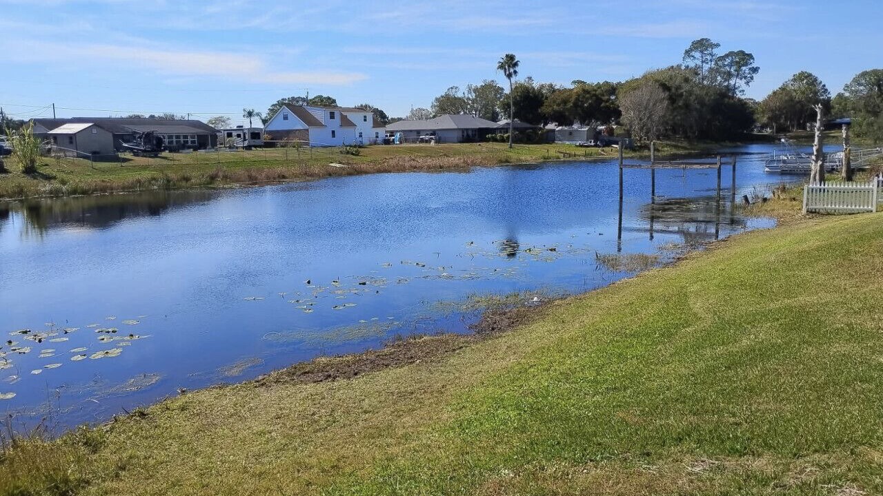 Photo of Outdoor in Crooked Lake