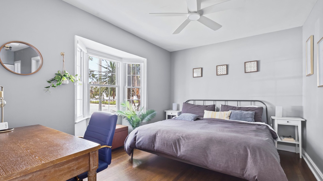 Photo of Bedroom in Parrot Cove