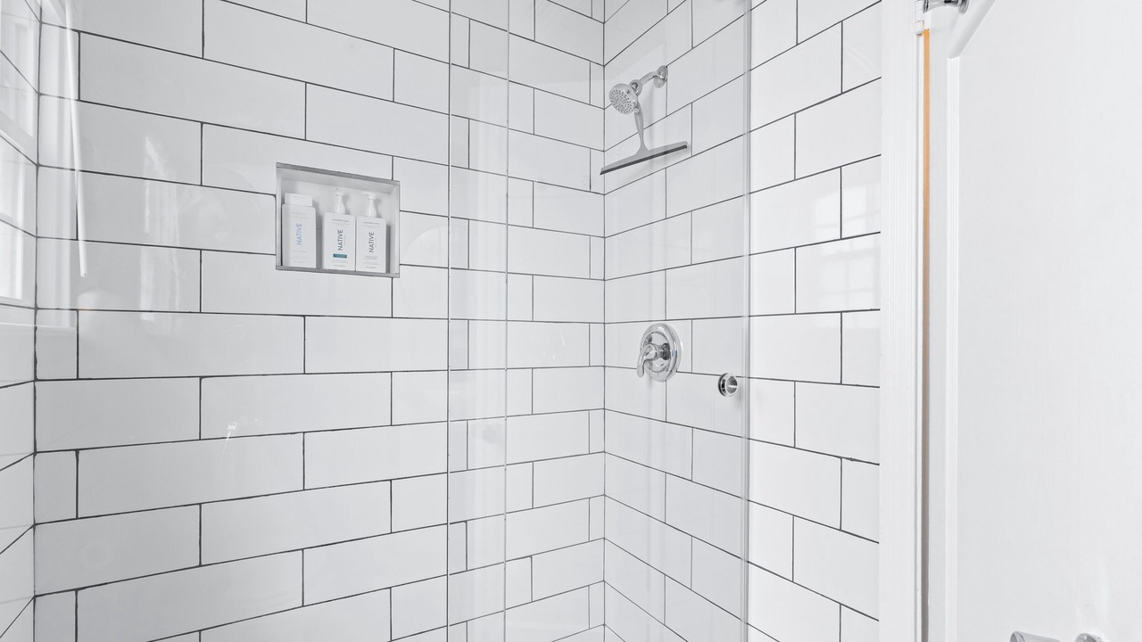Photo of Bathroom in Parrot Cove