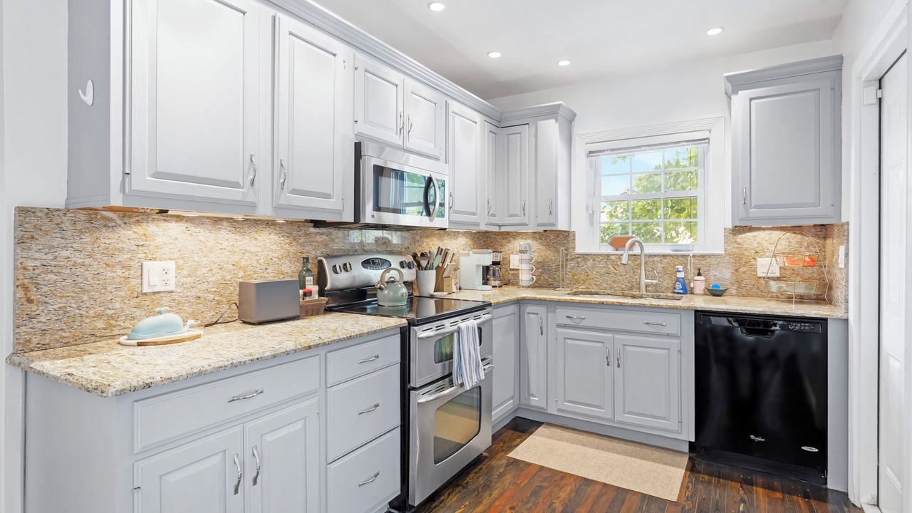 Photo of Kitchen in Parrot Cove