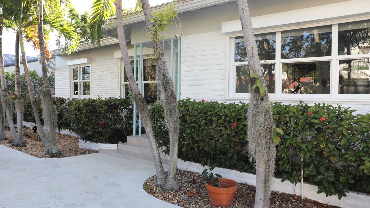 Photo of Outdoor in Surfside