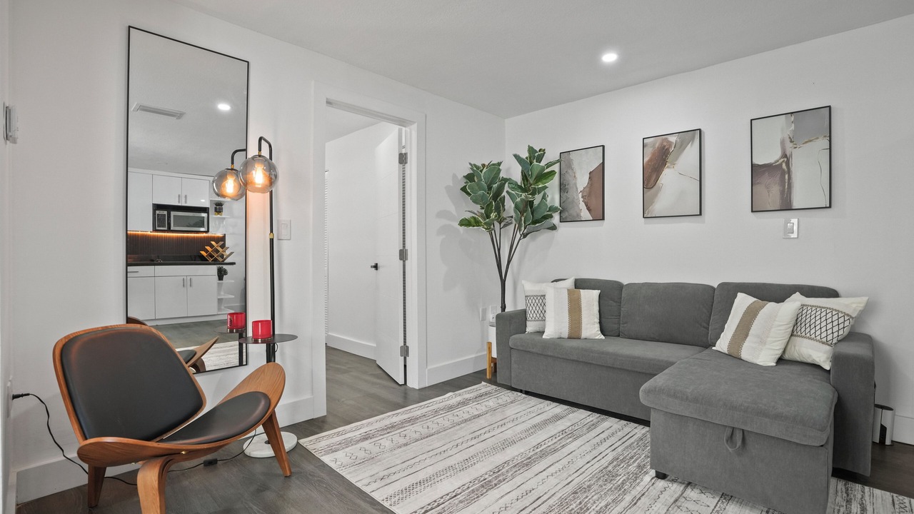 Photo of Livingroom in Tamiami