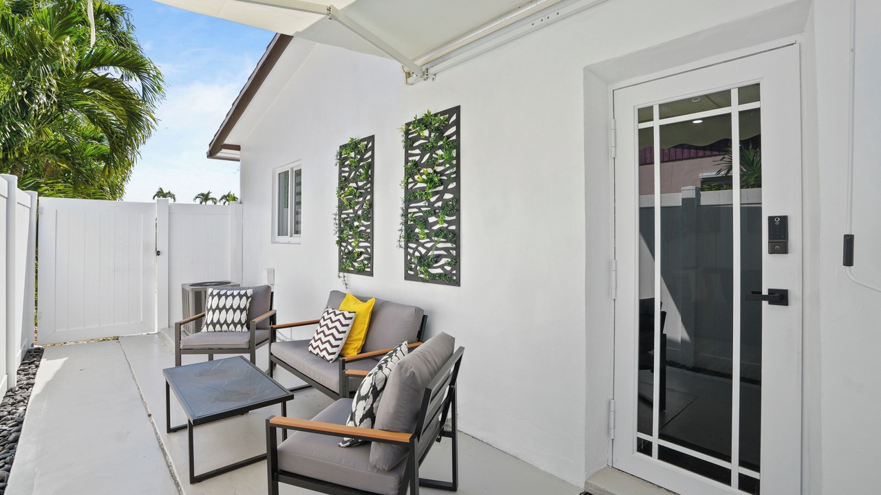 Photo of Patio Balcony in Tamiami