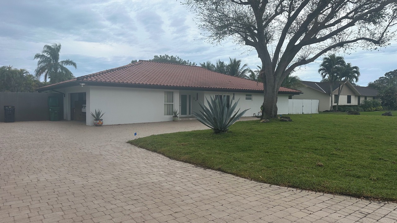 Photo of Outdoor in Ludlam