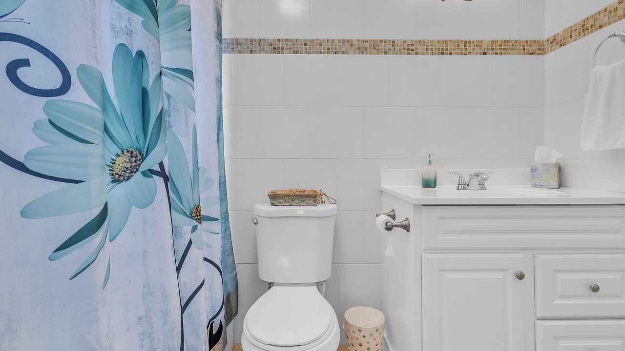 Photo of Bathroom in Buckhead Ridge