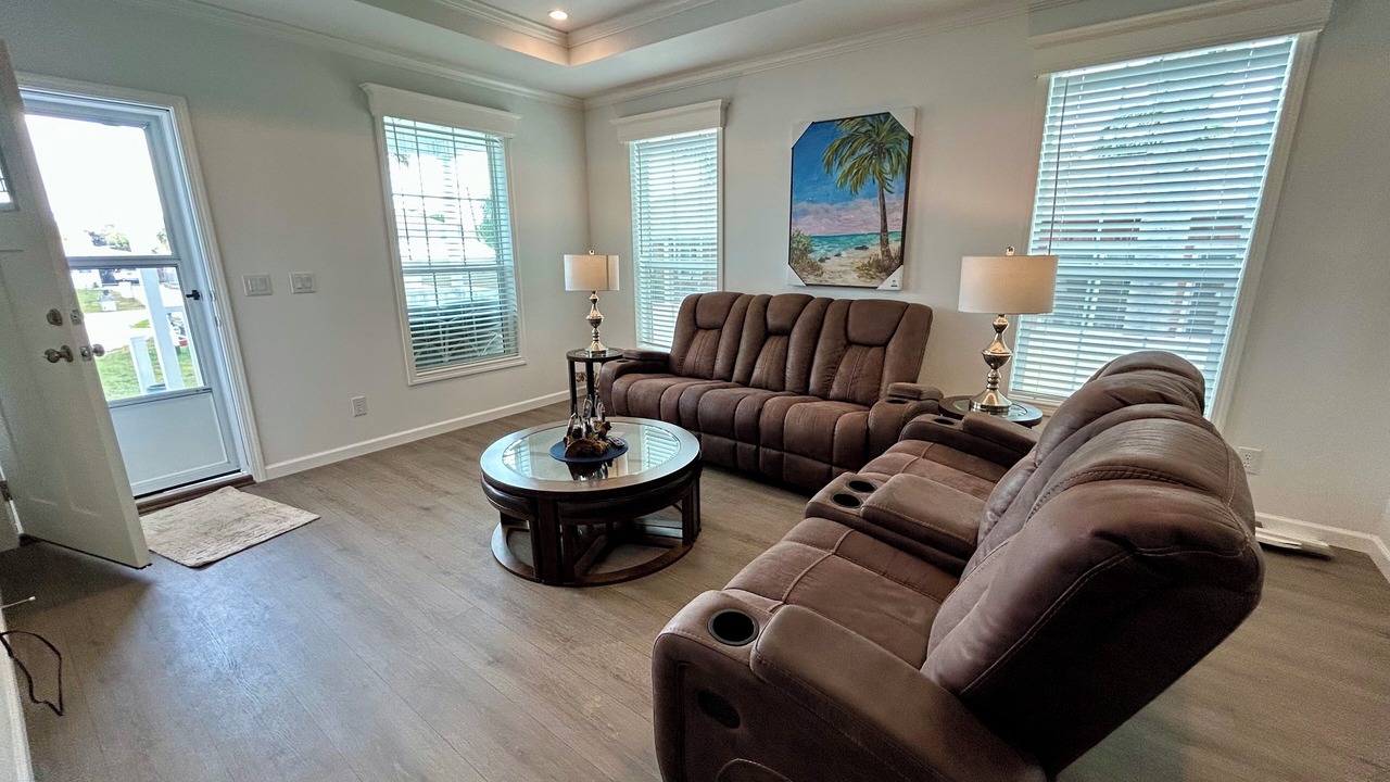 Photo of Livingroom in Oak Hill