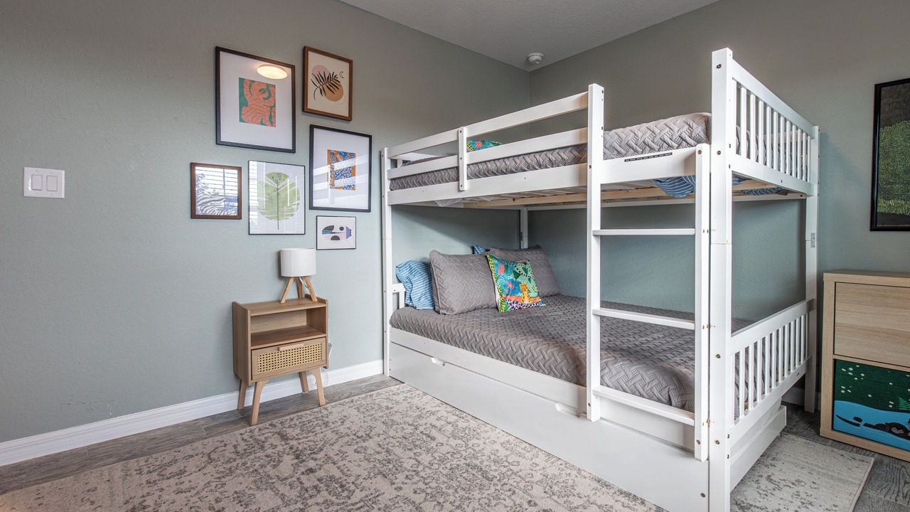 Photo of Bedroom in Gulf Cove