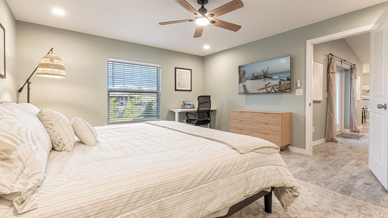 Photo of Bedroom in Gulf Cove