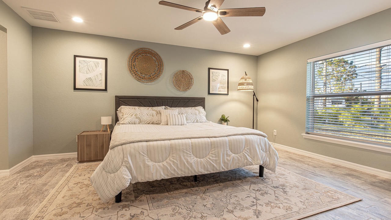 Photo of Bedroom in Gulf Cove