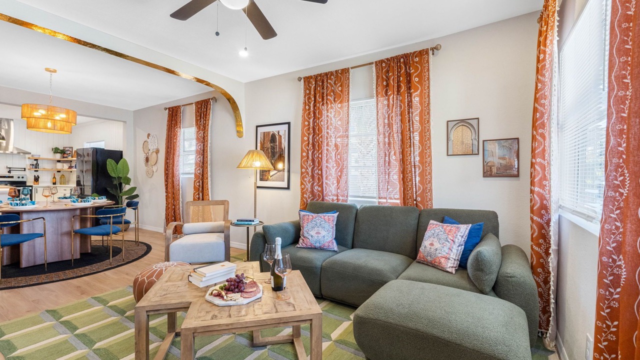 Photo of Livingroom in Ybor City