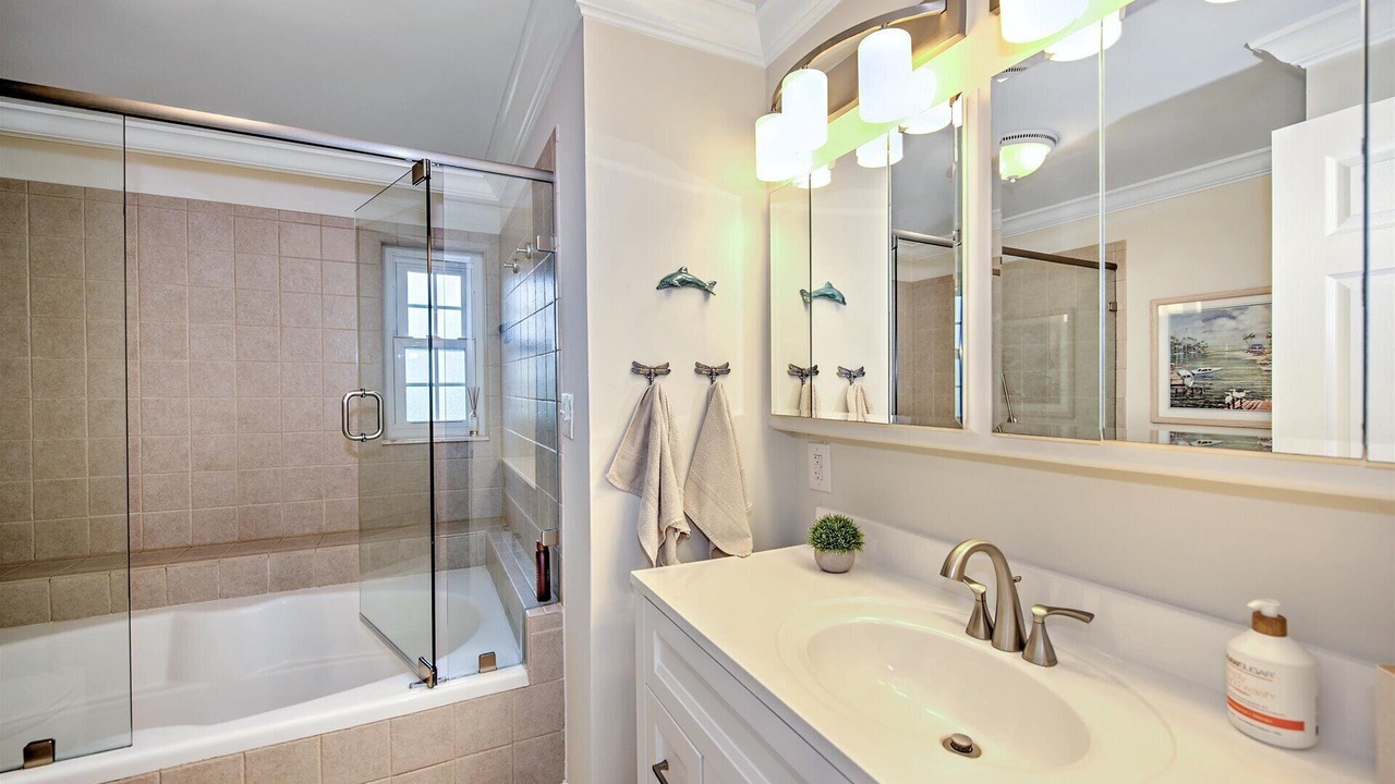 Photo of Bathroom in Lochmoor Waterway Estates
