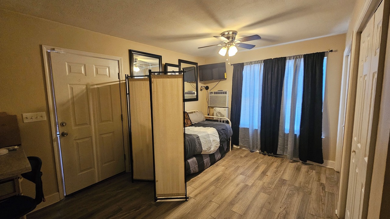 Photo of Bedroom in Tallahassee