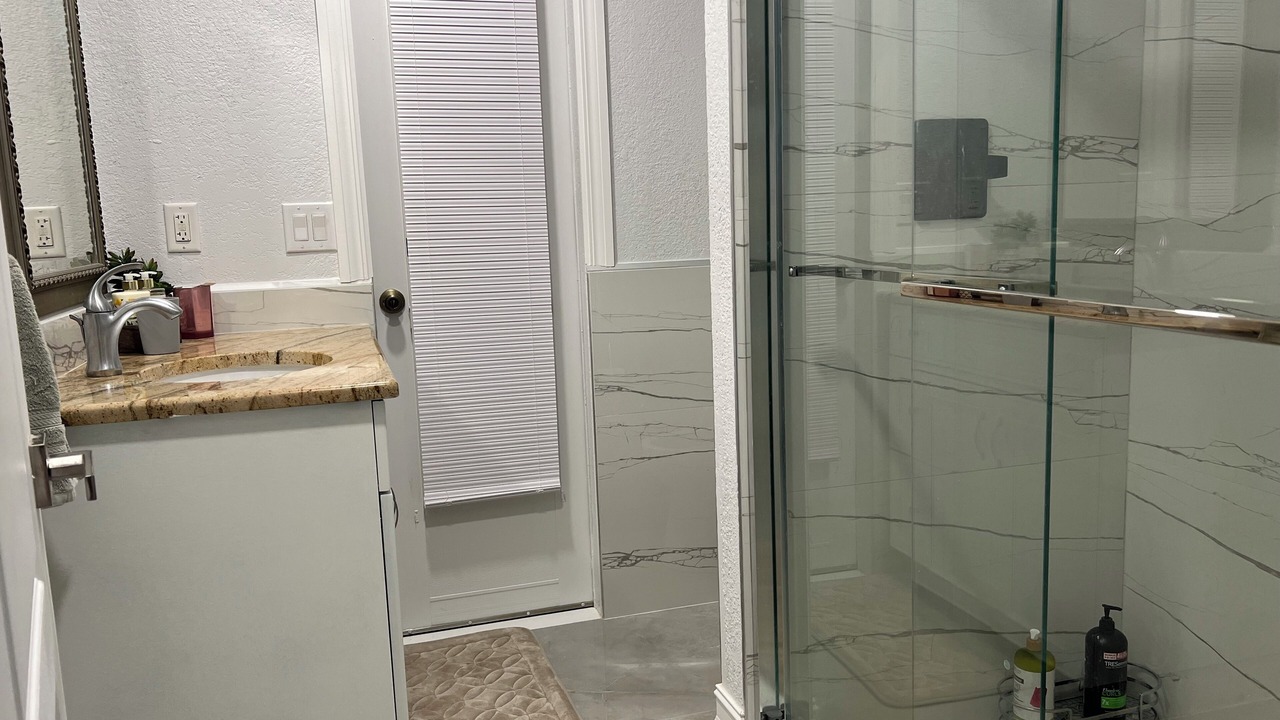 Photo of Bathroom in Gulf Cove