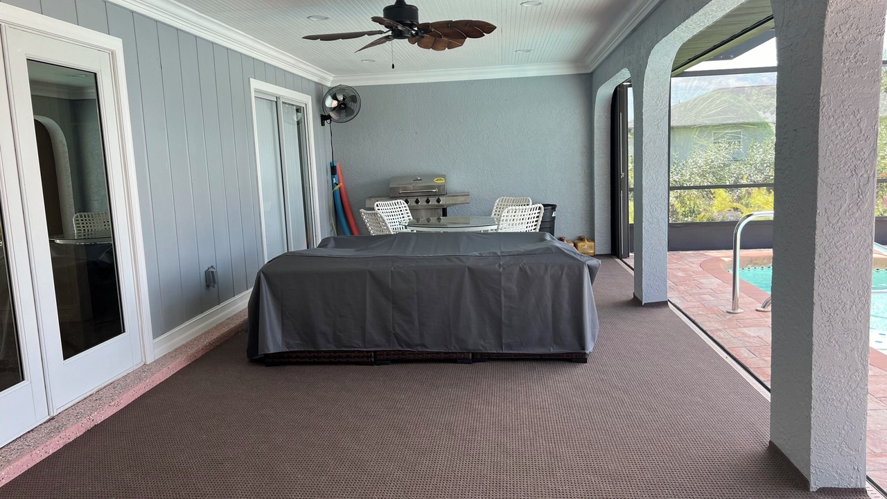 Photo of Patio Balcony in Gulf Cove