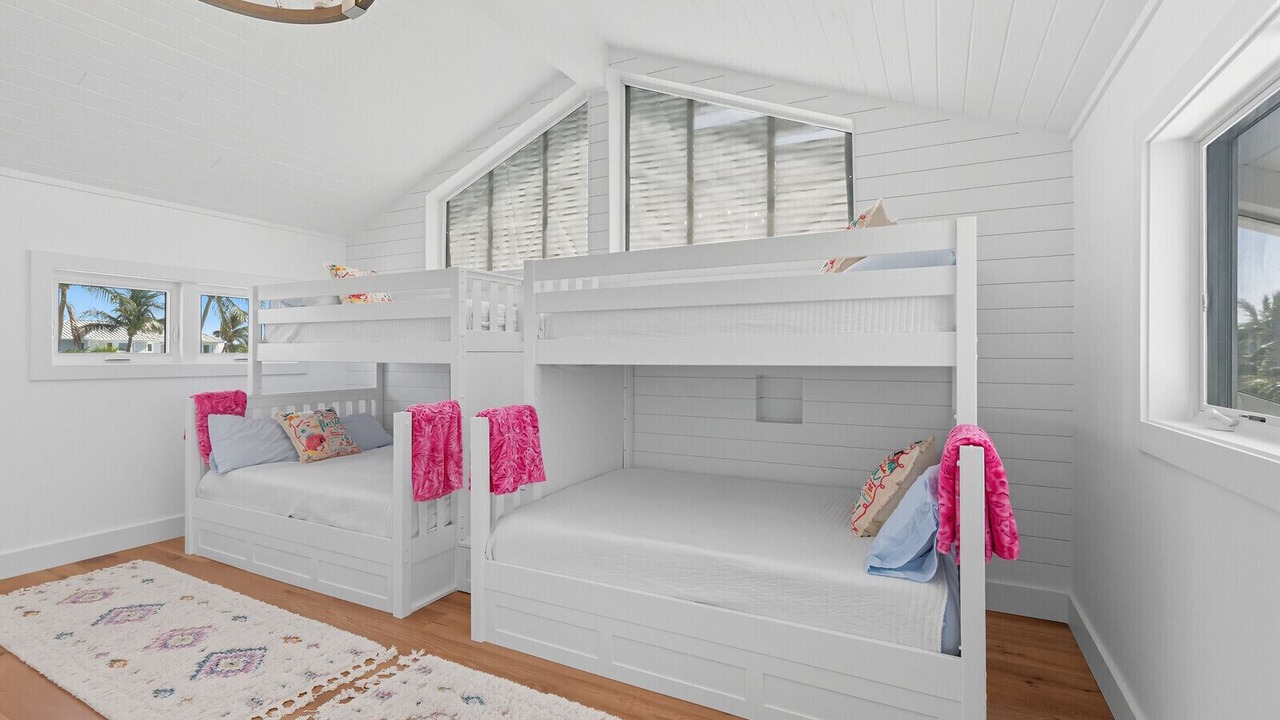 Photo of Bedroom in Boca Grande