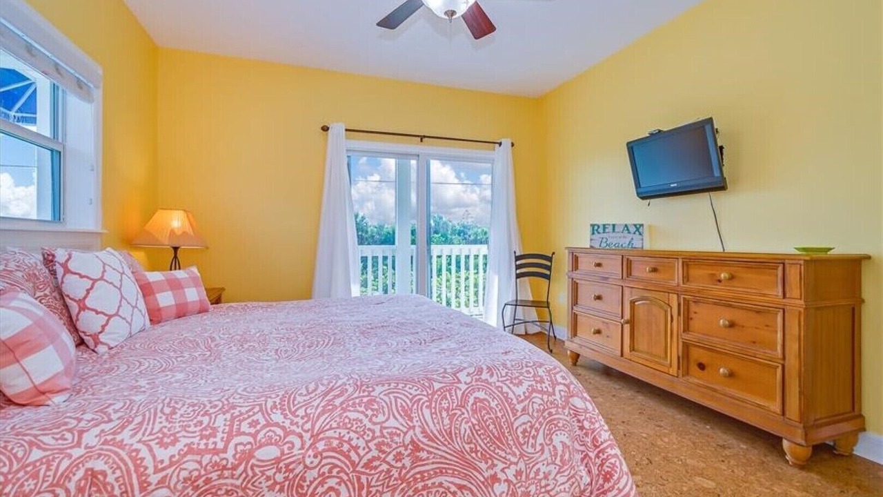 Photo of Bedroom in Boca Grande