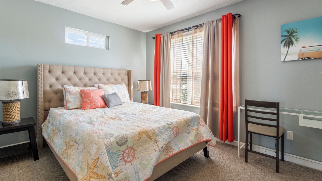 Photo of Bedroom in Crescent Beach