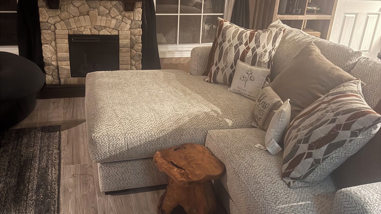 Photo of Livingroom in Mount Pleasant