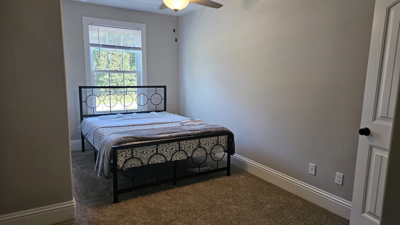 Photo of Bedroom in Crawfordville