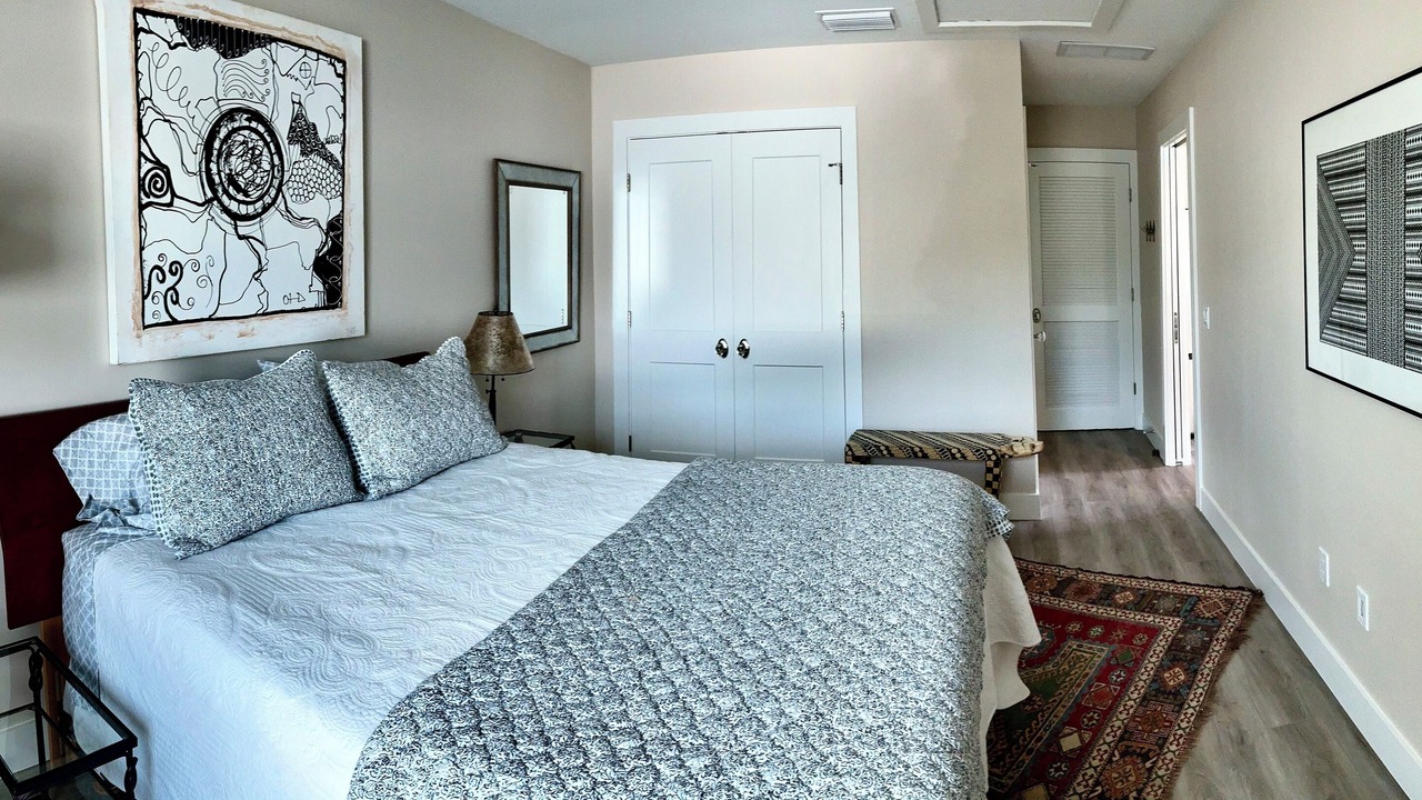 Photo of Bedroom in Gillespie Park