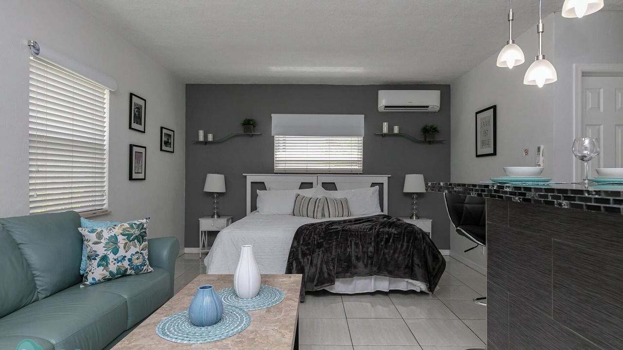 Photo of Bedroom in Poinciana Park
