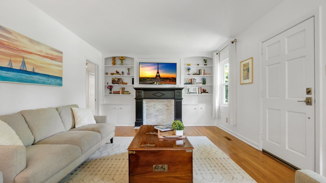 Photo of Bedroom in Tallahassee